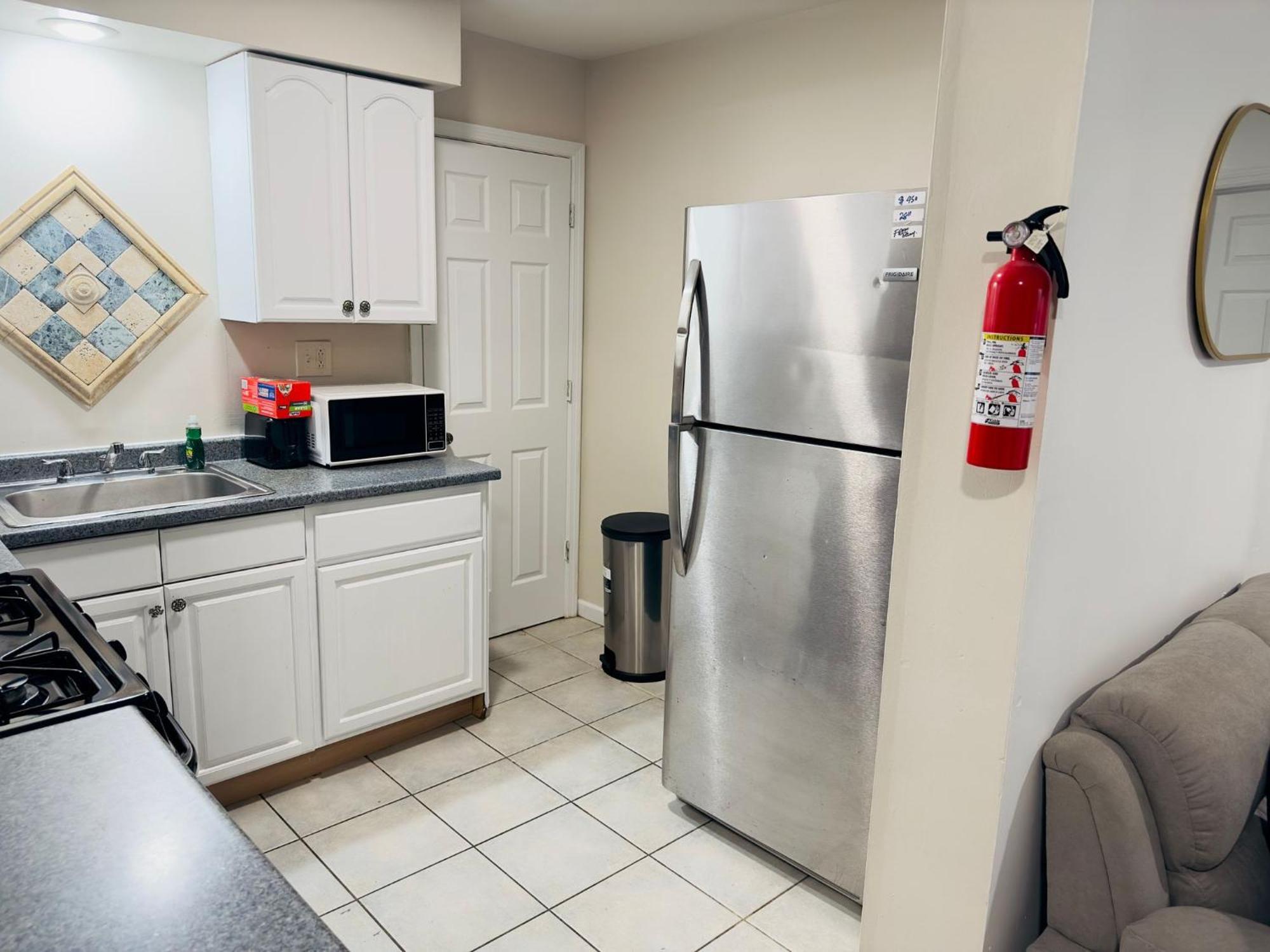 Cosy Bedroom 6 Minutes To Ewr Prudential Hotels Pen Station Newark Eksteriør bilde